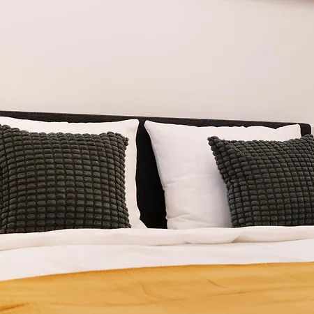 Zentrale I Home2share Apartment *